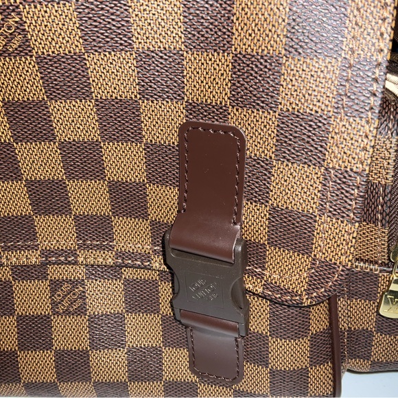 Brand New Vintage Limited Edition Hallmark Holiday Barbie - Picture 6 of 8